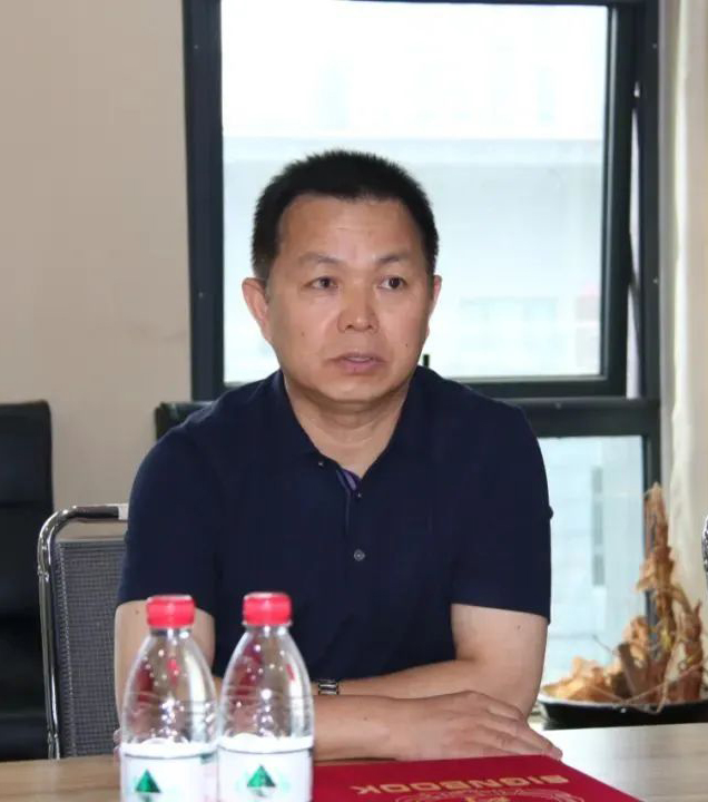 愛心奶情系學子，公益情溫暖人心—河南花花牛乳業集團助力基金會“圓夢計劃?一杯奶”公益項目，愛心捐贈善款50萬元！